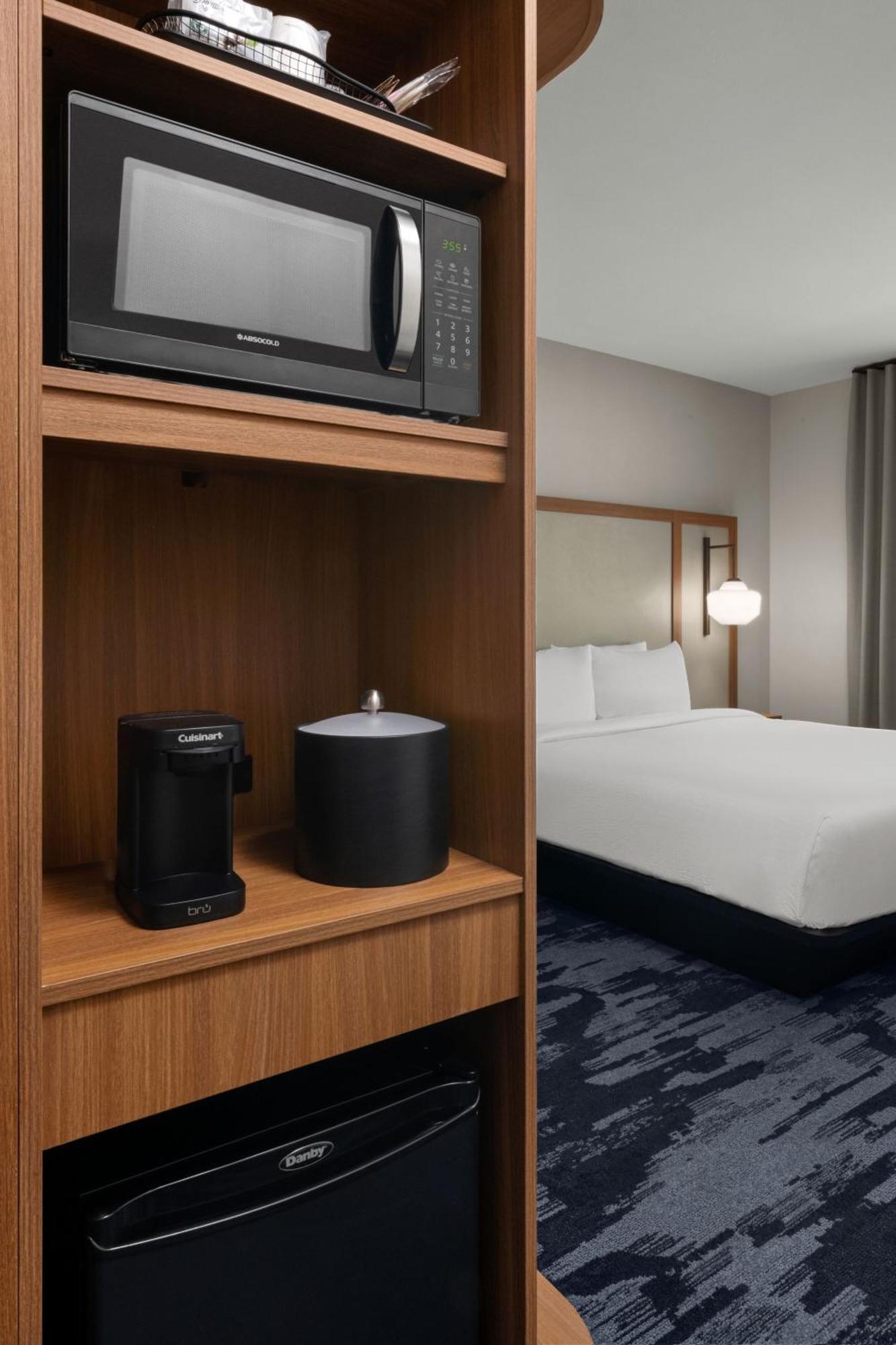 Fairfield By Marriott Inn & Suites ויקטורוויל מראה חיצוני תמונה